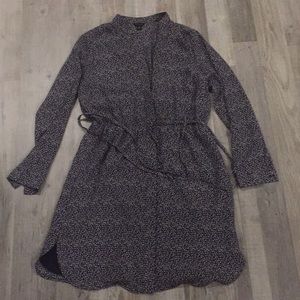Perfect ANN TAYLOR spring dress